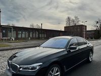 Gebraucht BMW 730 265 PS (194 kW) 2018 Schwarz Limousine