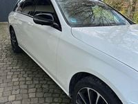 Gebraucht Mercedes E220 194 PS (142 kW) 2017 Weiß Limousine