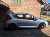 Gebraucht Peugeot 207 95 PS (69 kW) 2011 Grau Kombi