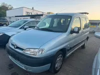Gebraucht Peugeot Partner 90 PS (66 kW) 2002 Other Van / Kleinbus