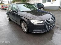 Gebraucht Audi A3 Ambiente 150 PS (110 kW) 2014 Braun Limousine