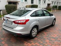 Gebraucht Ford Focus 105 PS (77 kW) 2013 Silber Limousine