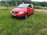 Gebraucht VW Fox 75 PS (55 kW) 2010 Rot Kleinwagen
