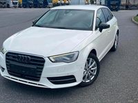 Gebraucht Audi A3 180 PS (132 kW) 2014 Weiß Coupé