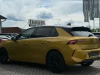 Gebraucht Opel Astra 131 PS (96 kW) 2024 Gelb Kleinwagen