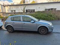 Używany Opel Astra 90 KM (66 kW) 2005 Sedan/Limuzyna