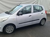 Gebraucht Hyundai i10 69 PS (50 kW) 2011 Silber Kleinwagen