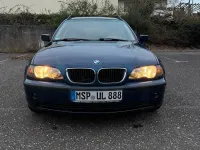 Gebraucht BMW 318 Basis 143 PS (105 kW) 2005 Blau Kombi