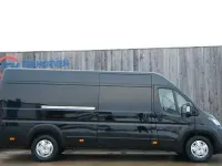 Gebraucht Peugeot Boxer 165 PS (121 kW) 2021 Schwarz Van