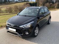 Gebraucht Hyundai i20 Active 101 PS (74 kW) 2019 Schwarz Kleinwagen