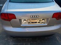Gebraucht Audi A4 130 PS (95 kW) 2005 Grau Limousine