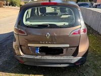 Gebraucht Renault Scénic III Initiale Paris 116 PS (85 kW) 2014 Braun Van / Kleinbus