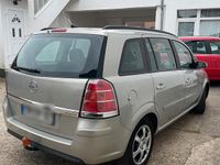 Gebraucht Opel Zafira 150 PS (110 kW) 2005 Silber Van / Kleinbus
