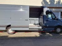 Gebraucht Mercedes Sprinter 170 PS (125 kW) 2023 Grau Van
