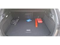 Gebraucht Opel Astra Elegance 110 PS (80 kW) 2023 Mondstein grau Limousine