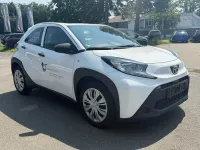 Gebraucht Toyota Aygo X Basis 72 PS (52 kW) 2023 Weiß SUV