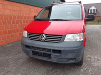 Gebraucht VW T5 102 PS (75 kW) 2009 Rot Van