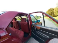 Gebraucht Mercedes 190 72 PS (52 kW) 1985 Rot Limousine