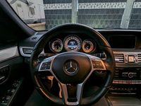 Gebraucht Mercedes E300 211 PS (155 kW) 2014 Schwarz Limousine