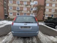 Usata Ford Focus 100 CV (73 kW) 2007 Blu Station wagon