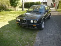 Second-hand BMW 325 1989 Negru