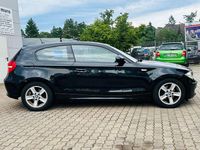 Gebraucht BMW 116 Advantage 122 PS (89 kW) 2010 Schwarz Kleinwagen