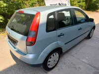 Gebraucht Ford Fiesta 80 PS (58 kW) 2005 Silber Kleinwagen