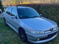 Gebraucht Peugeot 306 98 PS (72 kW) 2001 Silber Kombi