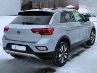 Gebraucht VW T-Roc Move 150 PS (110 kW) 2024 Grau SUV
