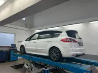 Gebraucht Ford S-MAX S 200 PS (147 kW) 2014 Weiß Van / Kleinbus