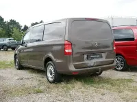 Gebraucht Mercedes Vito 190 PS (139 kW) 2017 Braun Van