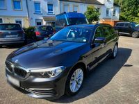 Gebraucht BMW 520 Luxury Line 190 PS (139 kW) 2019 Grau Kombi