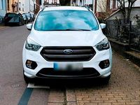 Gebraucht Ford Kuga ST-Line 180 PS (132 kW) 2018 Weiß SUV