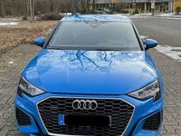 Gebraucht Audi A3 Sportback S-Line 190 PS (139 kW) 2022 Blau Kleinwagen