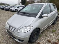 Gebraucht Mercedes A180 109 PS (80 kW) 2008 Polarsilber  metalliclack Kleinwagen
