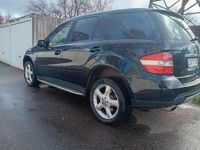 Gebraucht Mercedes ML280 190 PS (139 kW) 2008 Schwarz SUV