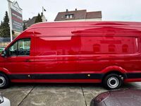 Gebraucht VW Crafter 177 PS (130 kW) 2019 Rot Van