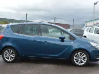 Gebraucht Opel Meriva Innovation 101 PS (74 kW) 2016 Blau Van / Kleinbus