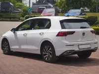 Gebraucht VW Golf VIII Style 204 PS (150 kW) 2022 Weiß Limousine