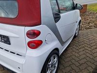 Gebraucht Smart ForTwo Cabrio Passion 71 PS (52 kW) 2014 Weiß Cabrio
