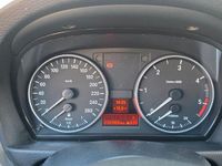 Gebraucht BMW 320 163 PS (119 kW) 2007 Silber Limousine