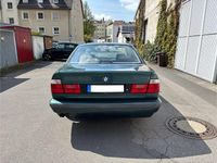 Gebraucht BMW 520 Executive 150 PS (110 kW) 1995 Grün Limousine