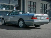 Gebraucht Mercedes E320 220 PS (161 kW) 1994 Silber Cabrio