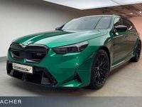 Gebraucht BMW M5 Performance 727 PS (534 kW) 2025 M isle of man grün metallic Kombi