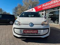Gebraucht VW up! take up! 60 PS (44 kW) 2015 Weiß Kleinwagen