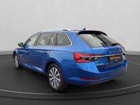 Gebraucht Skoda Superb Style 218 PS (160 kW) 2022 Blau Kombi