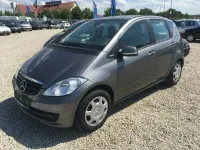 Gebraucht Mercedes A150 95 PS (69 kW) 2011 Grau Kleinwagen