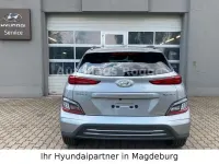 Gebraucht Hyundai Kona Advantage 100 kW (136 PS) 2023 Shimmering silver SUV