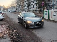 Gebraucht Audi A3 Ambiente 122 PS (89 kW) 2013 Grau Limousine