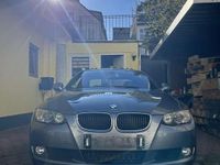 Gebraucht BMW 320 177 PS (130 kW) 2010 Grau Coupé